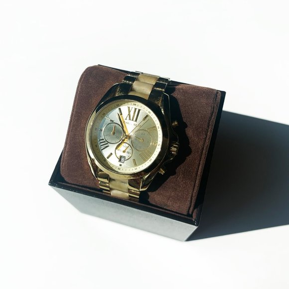 MICHAEL KORS • Bradshaw Chronograph Gold Watch - Picture 6 of 8